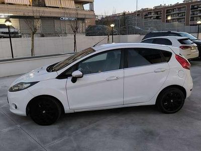 Usata Ford Fiesta Titanium 82 CV (60 kW) 2011 Utilitaria