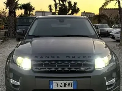 Usata Land Rover Range Rover evoque Prestige 150 CV (110 kW) 2015 Grigio SUV