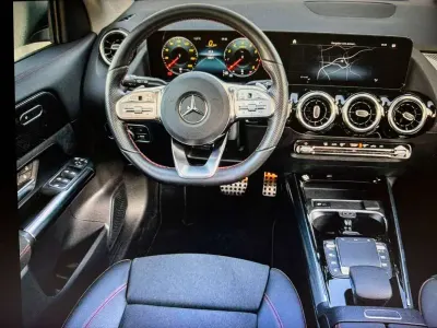 Usata Mercedes CLA200 163 CV (119 kW) 2022 Nero Coupé