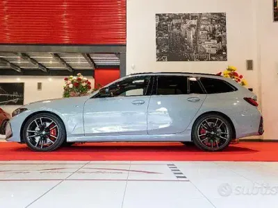 Usata BMW M340 M Sport 340 CV (250 kW) 2026 Grigio scuro Berlina