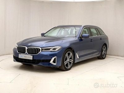 Usata BMW 520 Luxury Line 190 CV (139 kW) 2022 Blu Station wagon