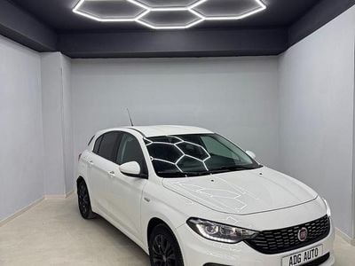 Usata Fiat Tipo Easy 95 CV (69 kW) 2019 Bianco Berlina