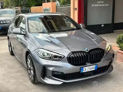 Usata BMW 116 M Sport 116 CV (85 kW) 2022 Grigio Utilitaria