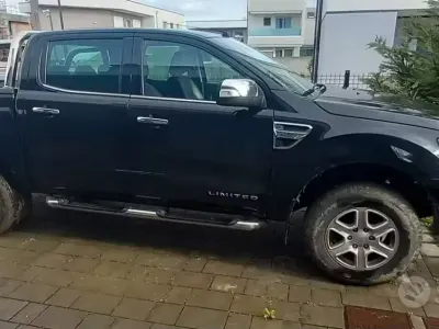 Usata Ford Ranger 160 CV (117 kW) 2015 Nero Pick-up