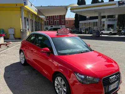 Occasion Audi A1 Attraction 86 PK (63 kW) 2011 Rood Hatchback