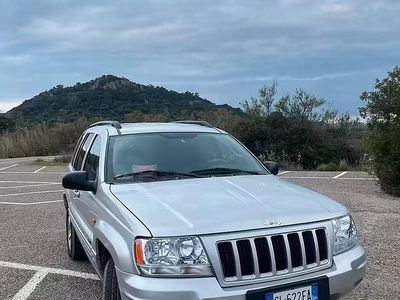 Usata Jeep Grand Cherokee 163 CV (119 kW) 2004 Grigio SUV
