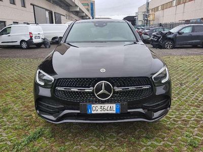 Mercedes GLC300