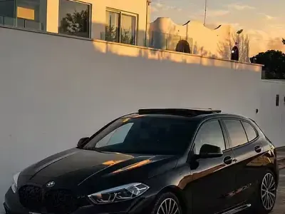 Usata BMW 118 Advantage 150 CV (110 kW) 2021 Nero Berlina