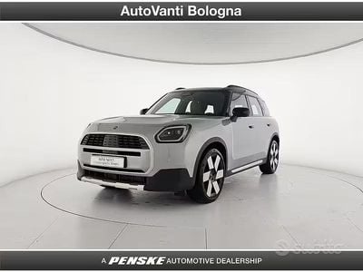 Usata Mini Countryman Favoured 170 CV (125 kW) 2024 Grigio SUV