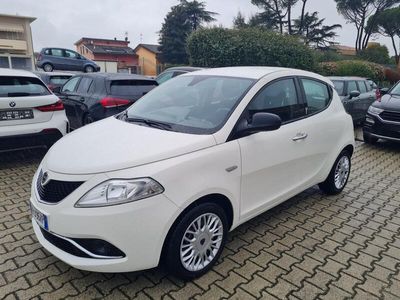 usata Lancia Ypsilon 1.3 MJ