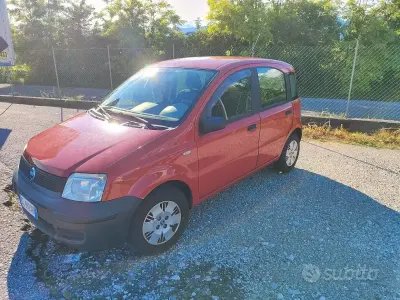 Usata Fiat Panda 54 CV (39 kW) 2004 Rosso Utilitaria