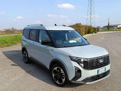 Usata Ford Tourneo Courier Active 124 CV (91 kW) 2024 Grigio Monovolume