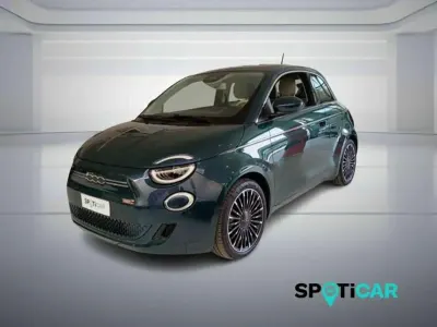 Usata Fiat 500e La Prima 86 kW (118 CV) 2021 Grigio Berlina