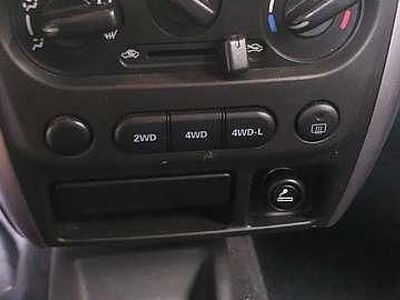 Usata Suzuki Jimny 80 CV (58 kW) 2005 Argento SUV