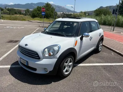 Usata Mini Countryman 111 CV (81 kW) 2012 Bianco SUV