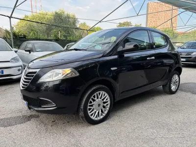 Usata Lancia Ypsilon