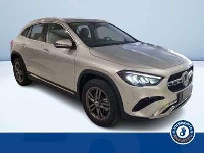 Mercedes GLA200