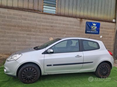 usata Renault Clio 1.2 16V 3 porte Confort