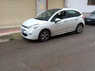 Usata Citroën C3 68 CV (50 kW) 2016 Bianco Berlina