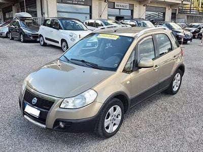 Usata Fiat Sedici Emotion 119 CV (87 kW) 2006 Grigio SUV