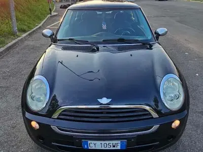 Usata Mini ONE 90 CV (66 kW) 2006 Utilitaria