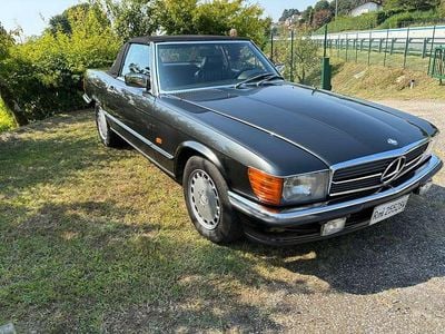 Usata Mercedes SL300 188 CV (138 kW) 1989 Nero Cabrio