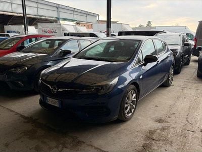 Usata Opel Astra Business Elegance 131 CV (96 kW) 2021 Blu Berlina