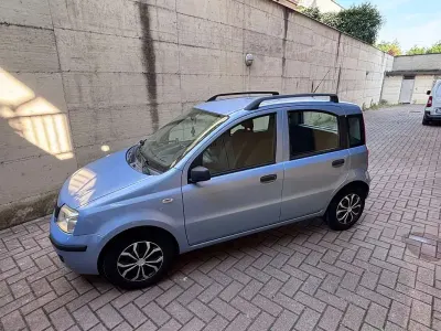 Usata Fiat Panda Active 54 CV (39 kW) 2009 Blu/azzurro Utilitaria