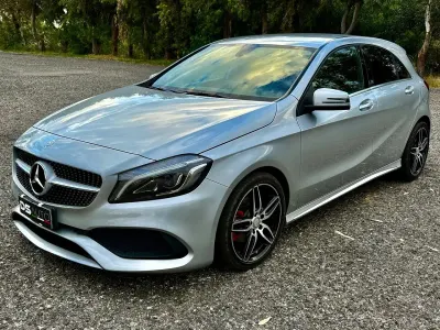 Usata Mercedes A200 AMG Line Premium Plus 136 CV (100 kW) 2016 Argento Utilitaria