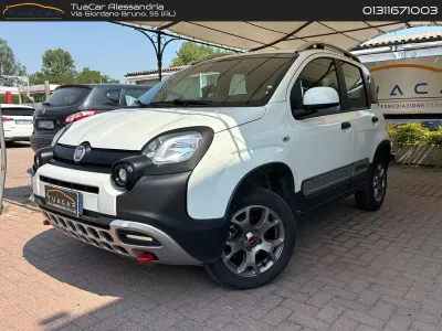 Usata Fiat Panda Cross Cross 95 CV (69 kW) 2018 Bianco Utilitaria