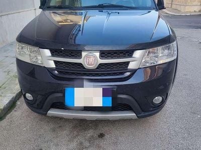 Usata Fiat Freemont Lounge 170 CV (125 kW) 2012 Blu SUV