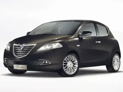 Usata Lancia Ypsilon Silver 69 CV (50 kW) 2014 Nero Utilitaria
