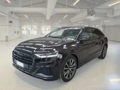 Usata Audi Q8 Sport 231 CV (169 kW) 2022 Nero SUV