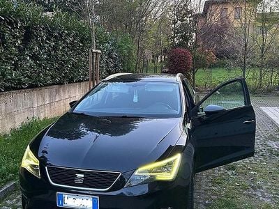 Usata Seat Leon 105 CV (77 kW) 2013 Nero Station wagon