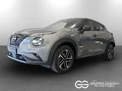 Usata Nissan Juke Tekna 94 CV (69 kW) 2024 Grigio SUV