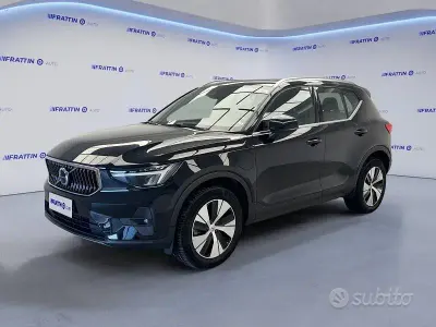 Usata Volvo XC40 Core 180 CV (132 kW) 2022 Nero SUV