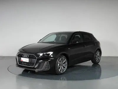 Usata Audi A1 Sportback S-Line 116 CV (85 kW) 2025 Nero mito metallizzato Utilitaria