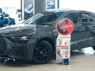 Usata Audi A3 Black Edition 116 CV (85 kW) 2022 Grigio Berlina