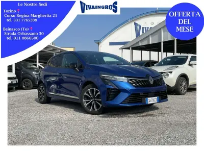 Usata Renault Clio V Techno 91 CV (66 kW) 2024 Blu/azzurro Berlina