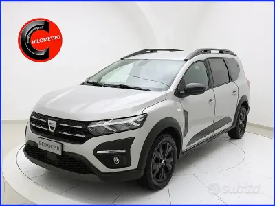 Usata Dacia Duster Extreme 101 CV (74 kW) 2022 Grigio SUV