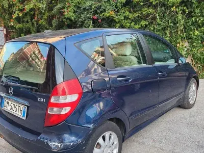 Usata Mercedes A180 109 CV (80 kW) 2008 Berlina