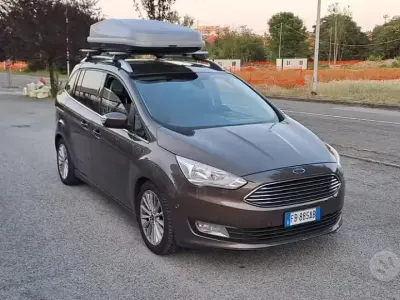 Usata Ford Grand C-Max Titanium 125 CV (91 kW) 2015 Marrone Monovolume