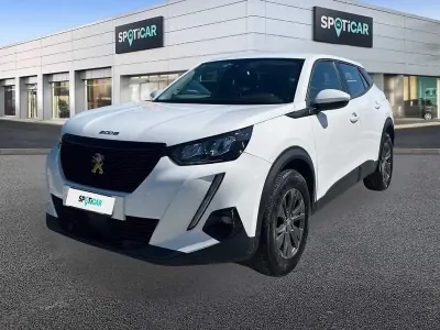 Używany Peugeot 2008 Active 131 KM (96 kW) 2020 Biały SUV