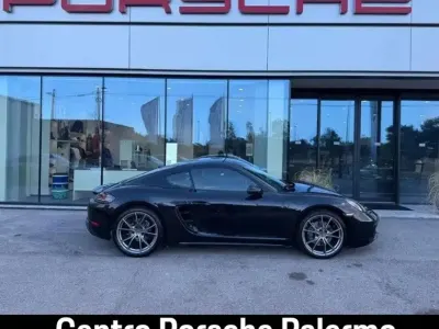 Usata Porsche 718 Cayman 299 CV (219 kW) 2021 Nero Coupé
