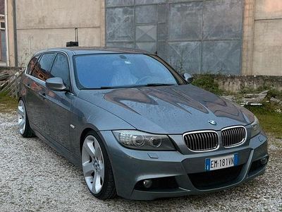 Begagnad BMW 335 2012 Grå Kombi