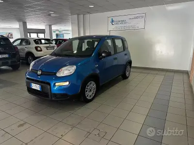 Usata Fiat Panda S 69 CV (50 kW) 2024 Blu metallizzato Utilitaria
