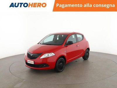 Usata Lancia Ypsilon Silver 70 CV (51 kW) 2023 Rosso Utilitaria