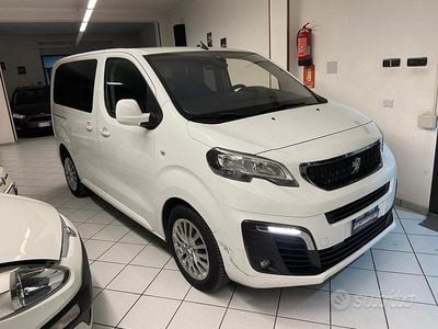 Begagnad Peugeot Traveller Active 116 HK (85 kW) 2018 Vit Minibuss
