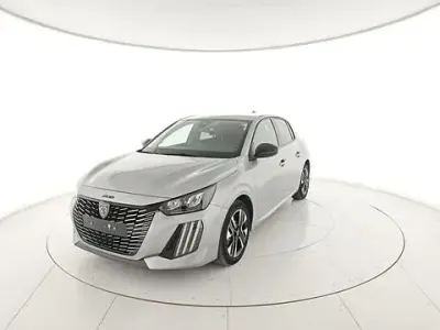 Usata Peugeot 208 Allure 101 CV (74 kW) 2024 Grigio scuro Utilitaria