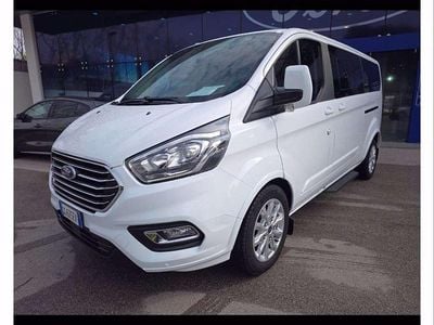 Usata Ford Tourneo Custom Titanium 131 CV (96 kW) 2021 Bianco frozen Furgone